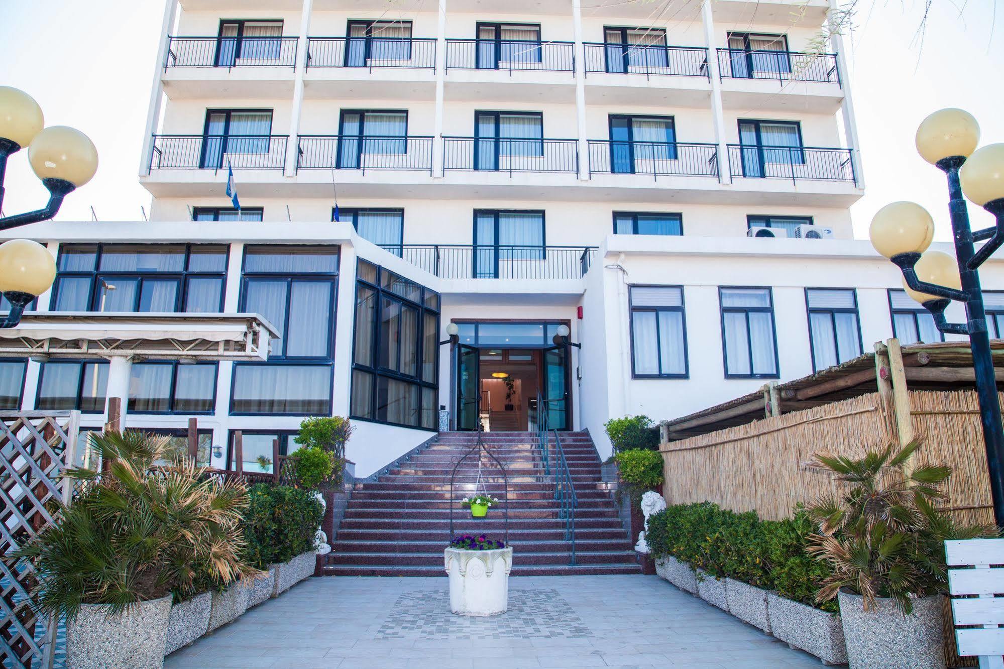 Hotel Park E Mobil Home Sottomarina Exterior foto